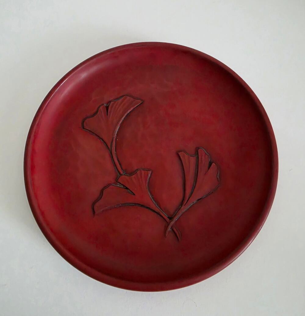 Vintage Kamakura Bori Style Red Ginkgo Leaf Lacquer Tray Plate 7" Japan